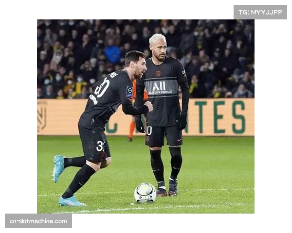 野马踢球手卢茨命中34码绝杀任意球,助球队险胜德州人 野马踢球手卢茨命中34码绝杀任意球,助球队险胜德州人